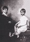 Charles Darwin, aged 7, and sister Catherine, in 1816, Slide 4